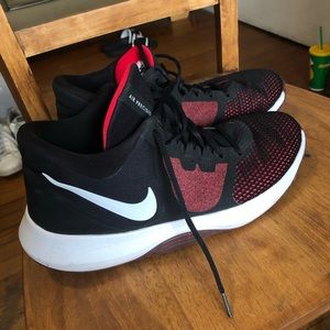 Nike Air Precision 2